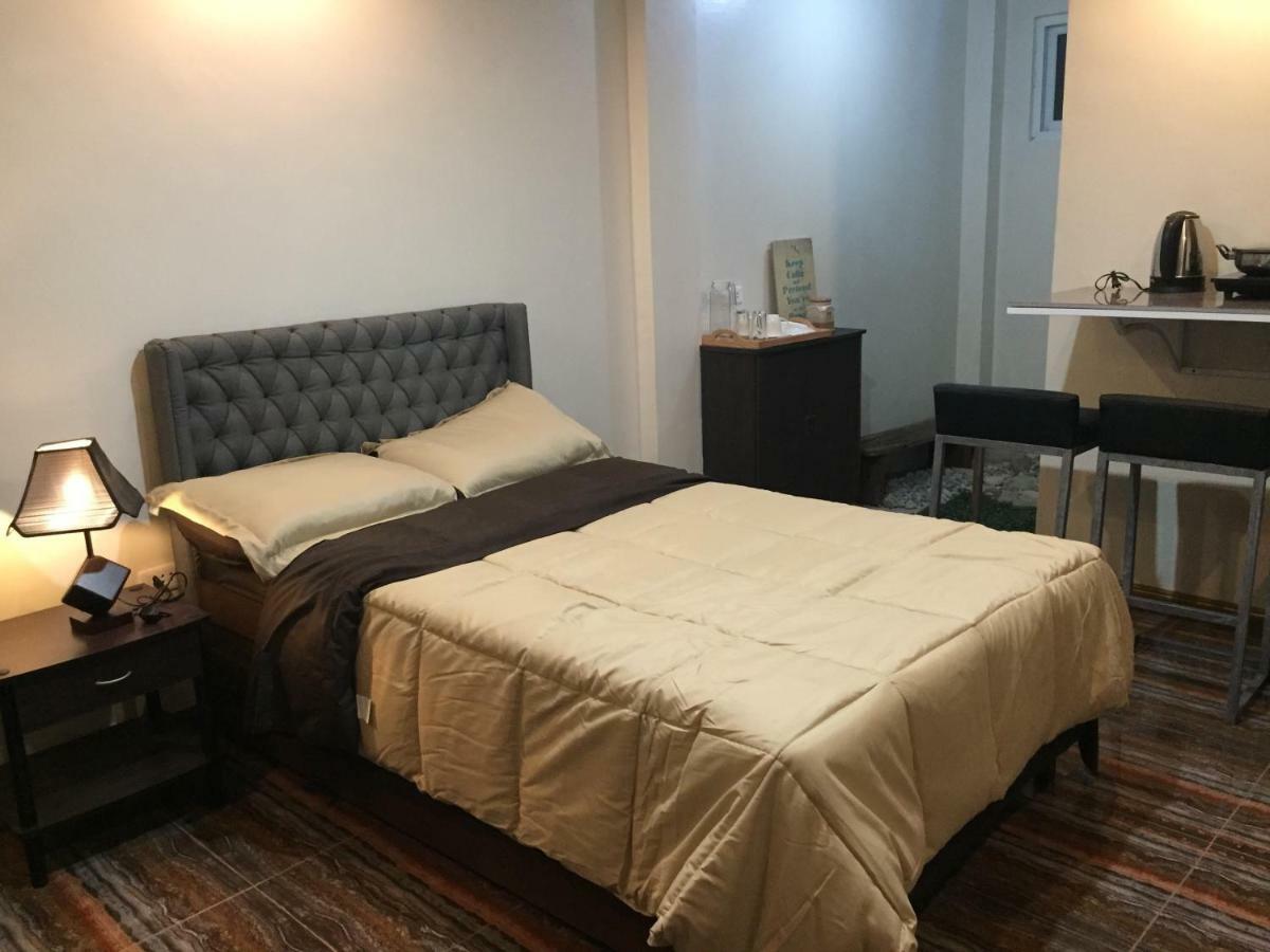 Mirasol Residences Daet Extérieur photo